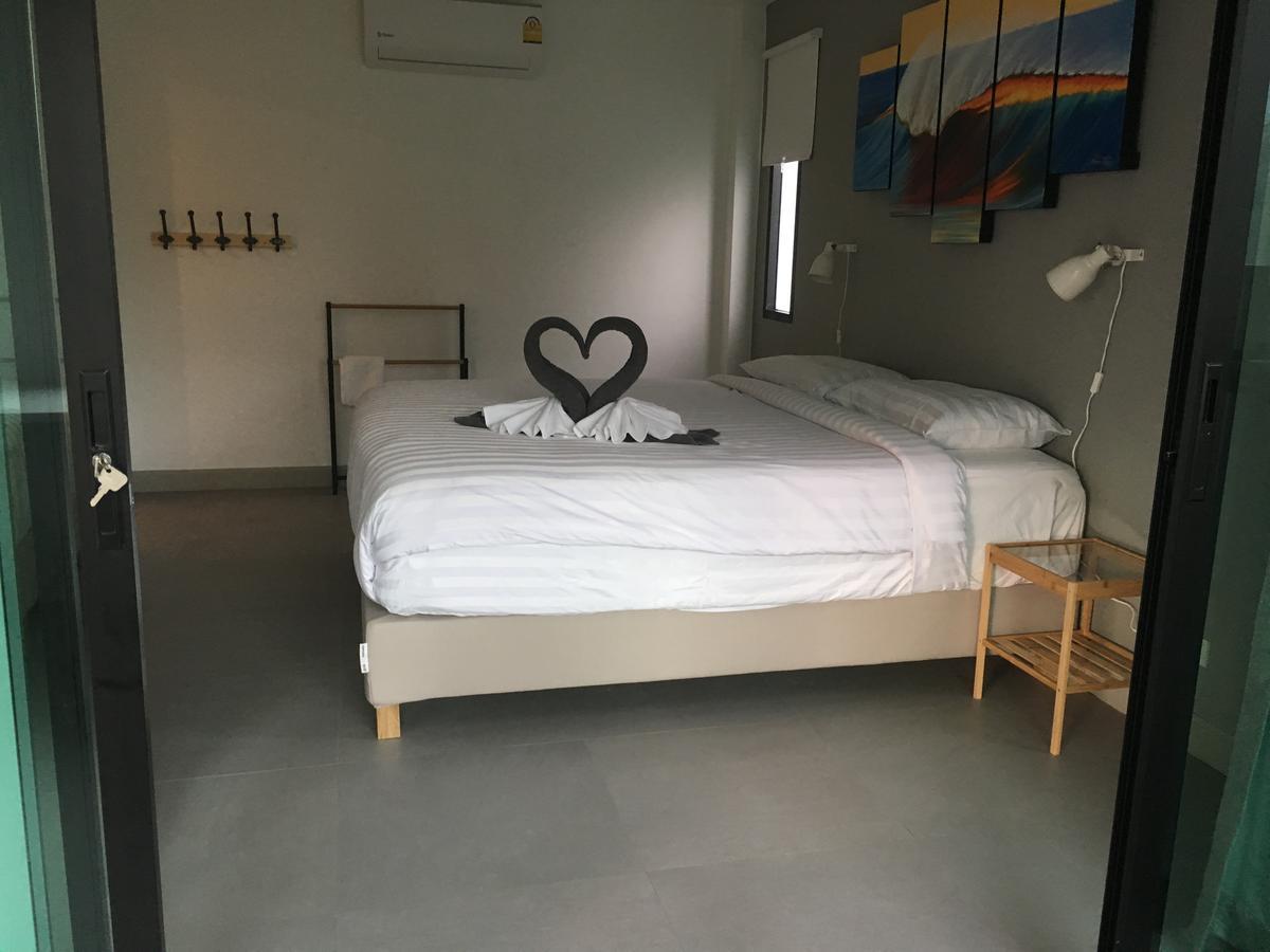 Baan Andaman Sea Surf Hotell Patong Eksteriør bilde